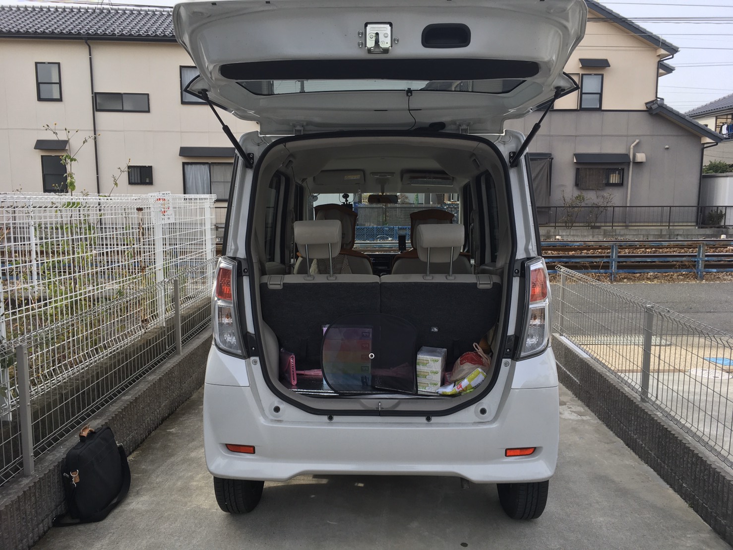 内装トランク