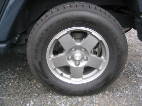 タイヤホイール後