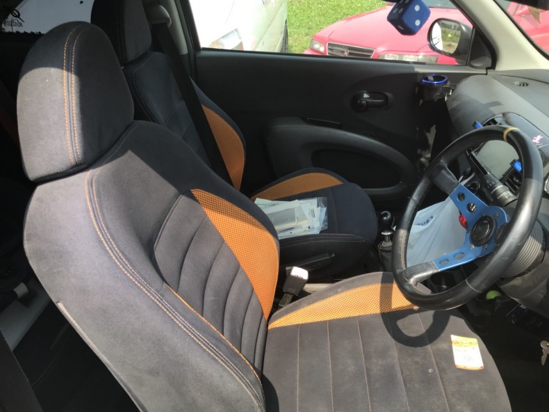 内装前方シート