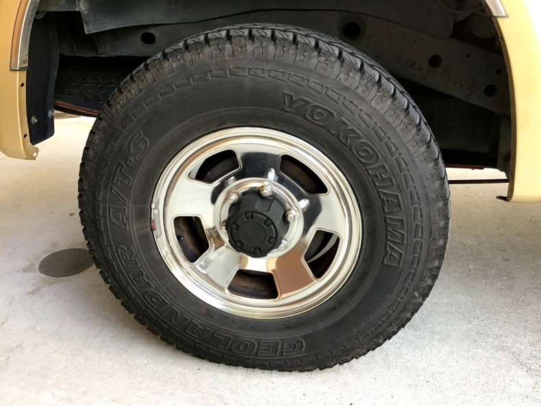 タイヤホイール後