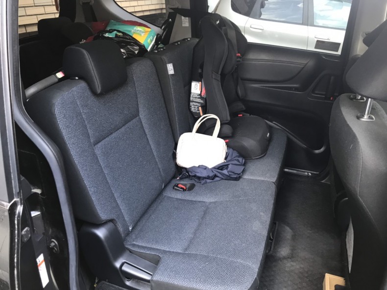 内装後方シート