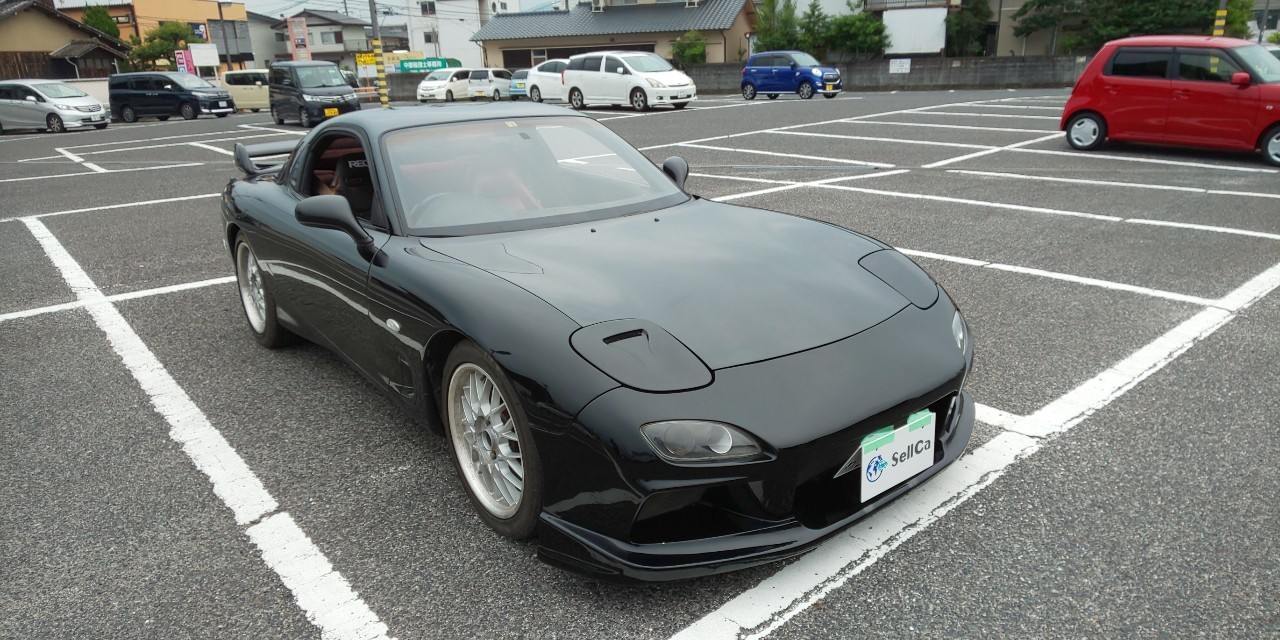 外装右前
