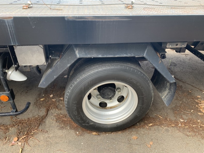 タイヤホイール後