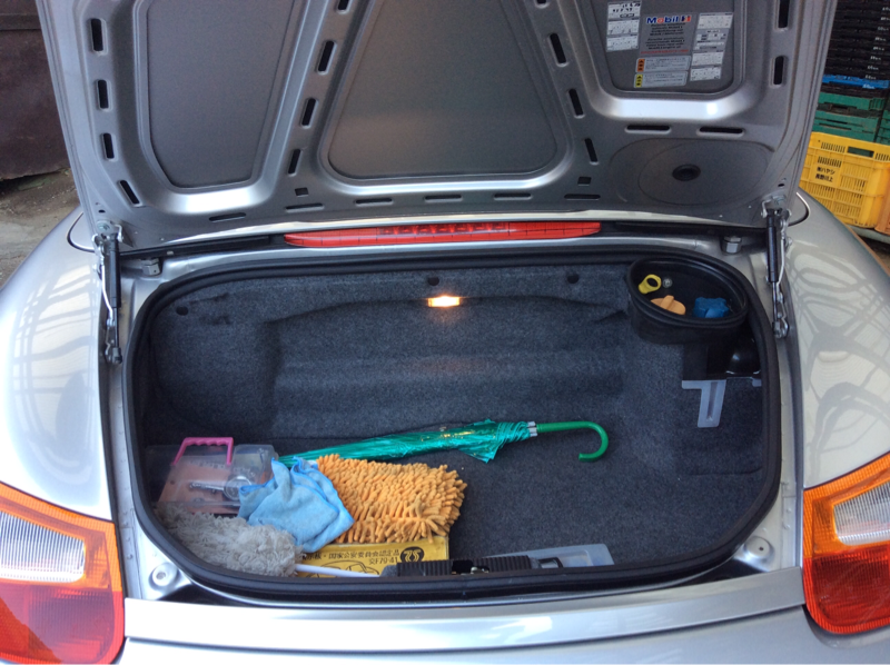 内装トランク