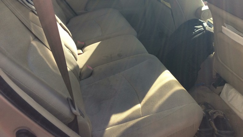 内装後方シート