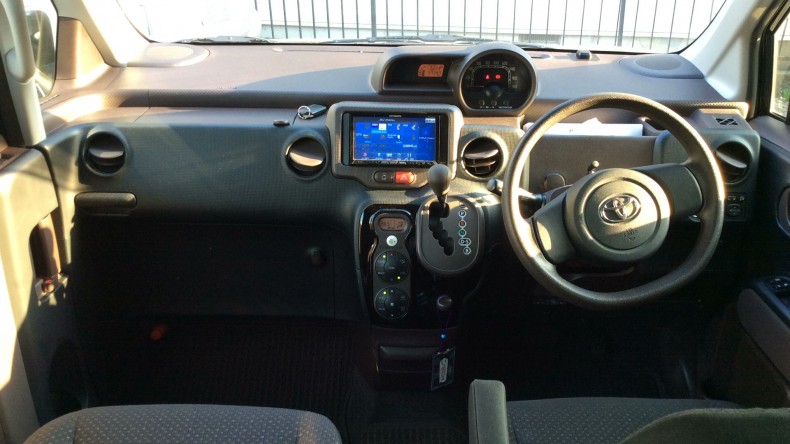 内装インパネ全体