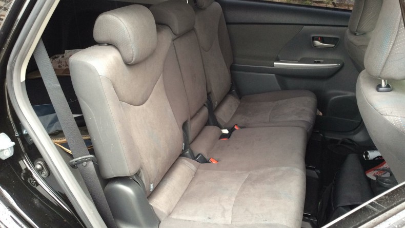 内装後方シート