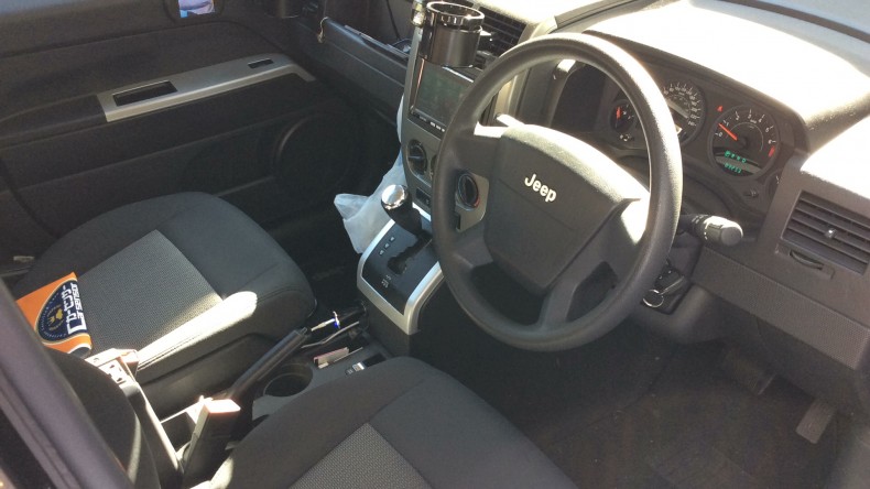 内装前方シート